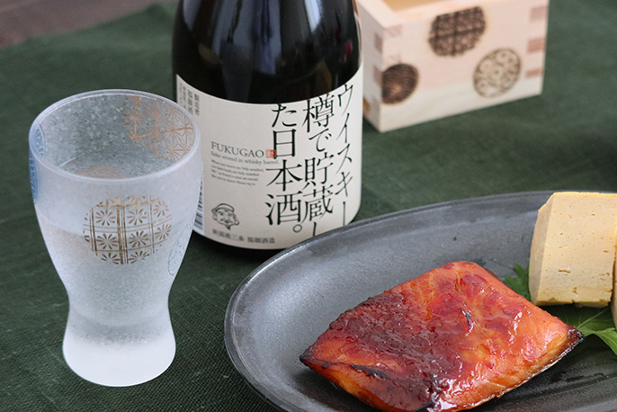 ON THE UMAMIの洋酒樽で貯蔵した日本酒セットを贈る | カジュアル