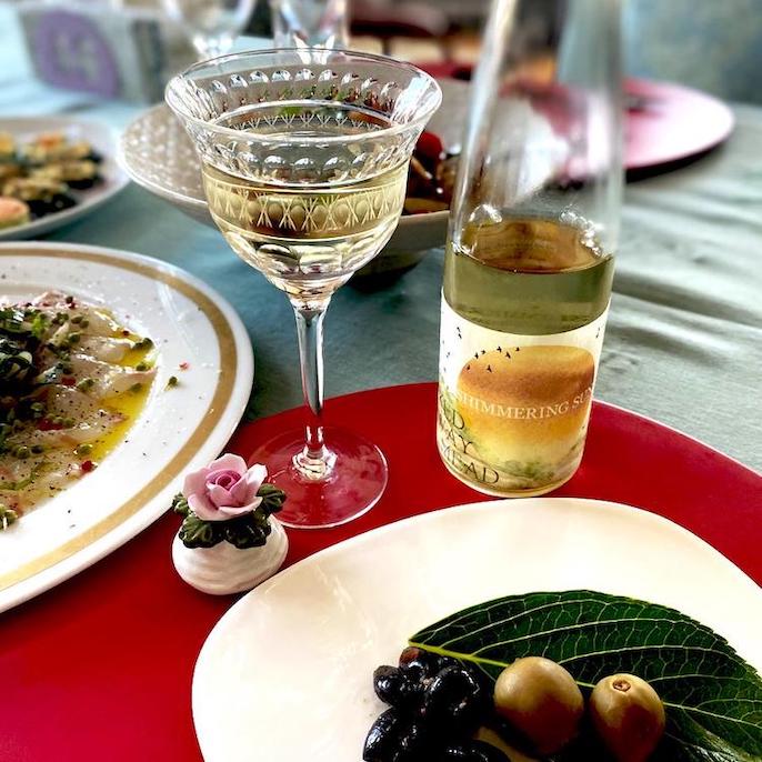 BEE FRIENDSHIPの《蜂蜜酒》SHIMMERING SUN ミードを贈る | カジュアル