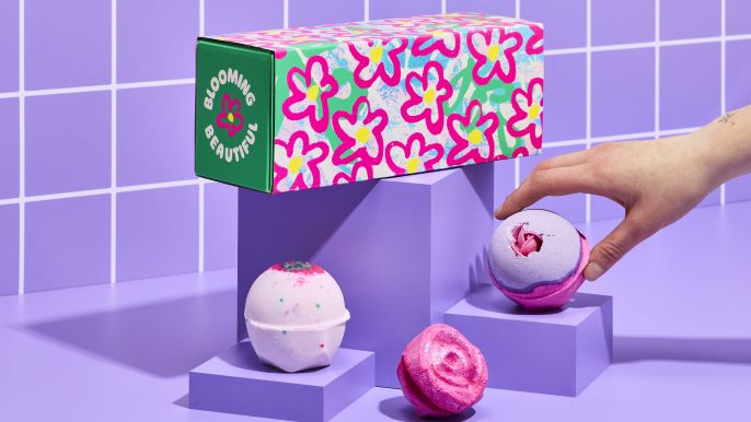 LUSHのブルーミング ビューティフルを贈る | カジュアルギフトのgiftee